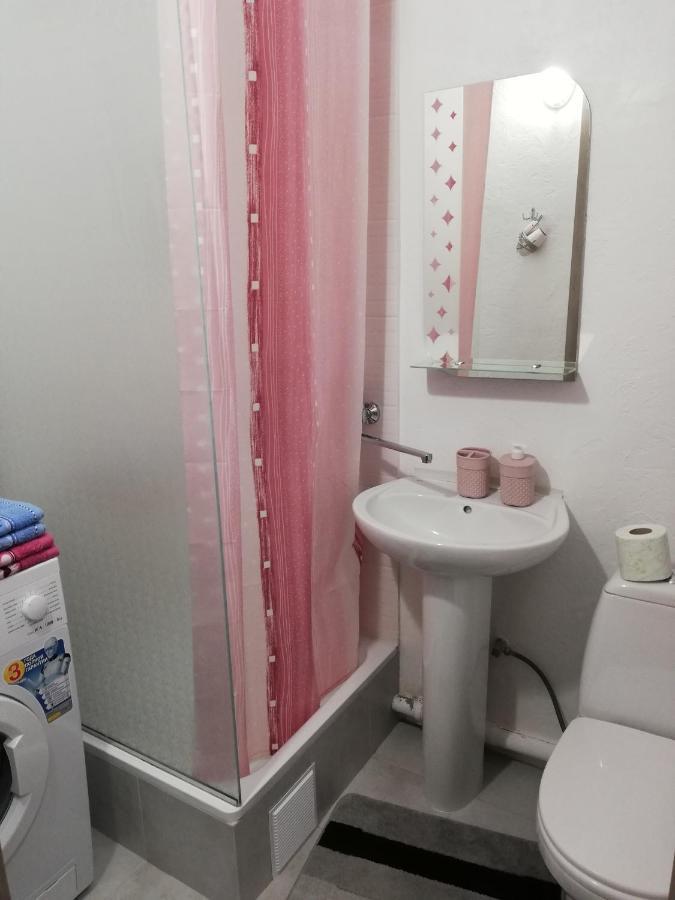 Apartment Apartments *