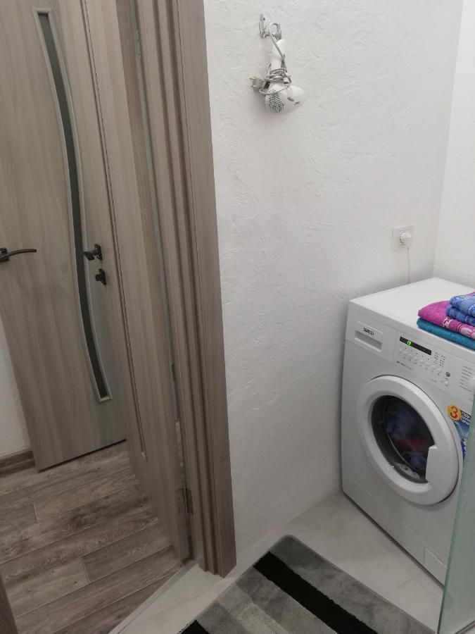 Apartment Apartments *